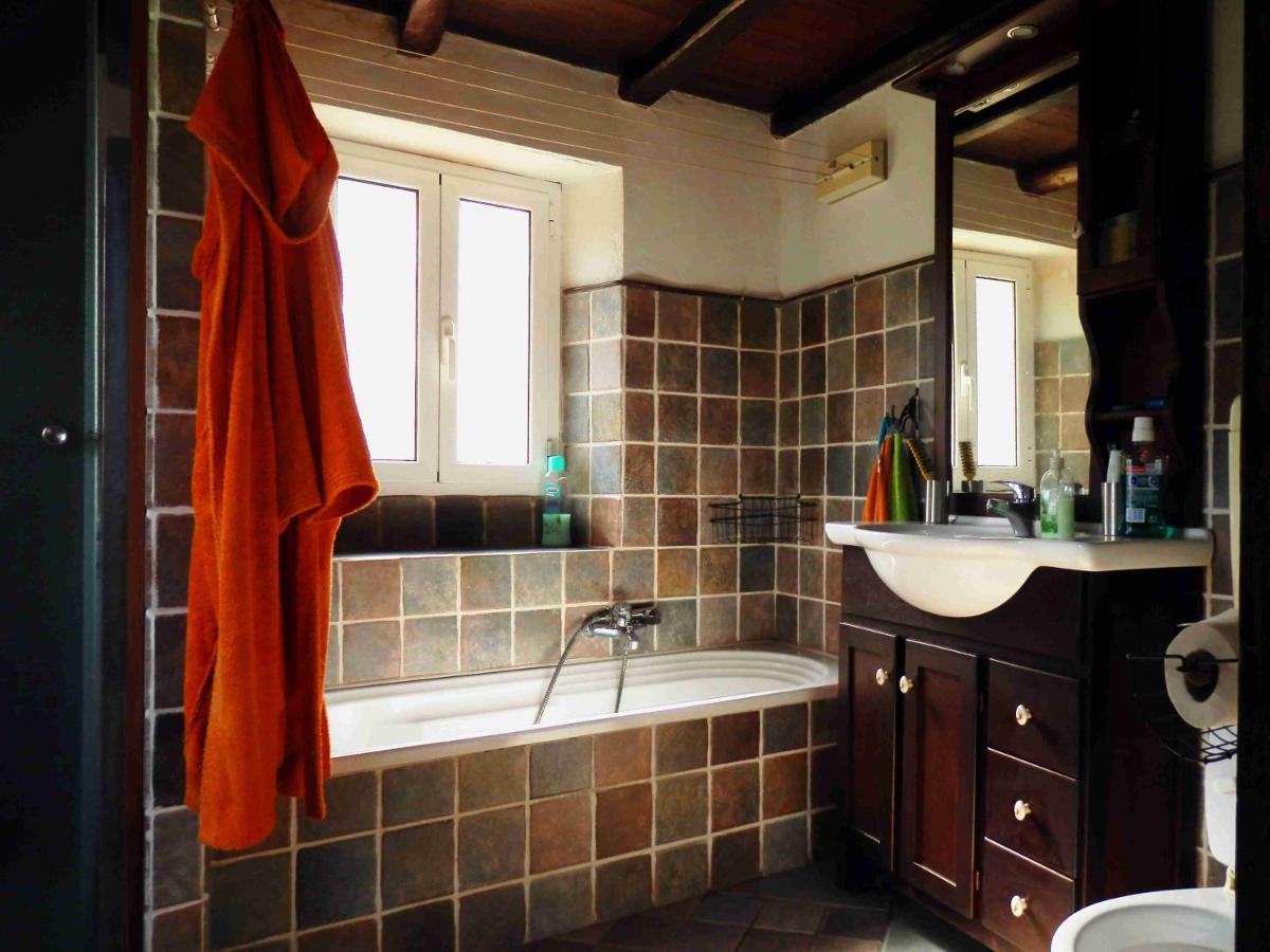 @Gatetothewild Bed & Breakfast Coreglia Ligure Екстериор снимка